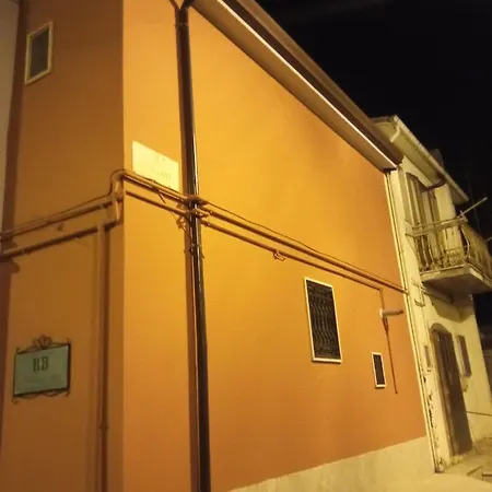 Bed & Breakfast L'altra Casa 1933 3*
